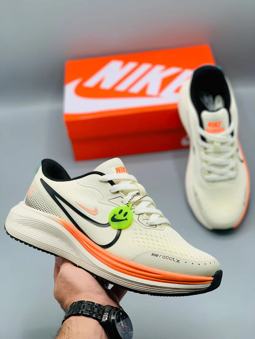 NIKE - Flex Cushion Training Beige Shoes