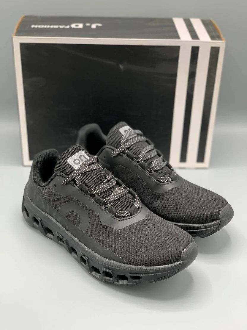Running Cloud Monster Black - Comfortable Sneaker